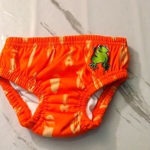 🔥 Baby 🍼 swimsuit 🩲 diaper reusable size 6months 🔥 5$ if you Get Bundle 🔥